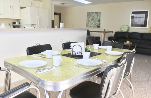 Osage Beach House | Charming Home on the Water near Bagnell Dam—Perfect for Couples and Families