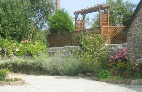 Pleudihen-sur-Rance House | Charming house (18th century) in a fishermen's hamlet by the Rance River
