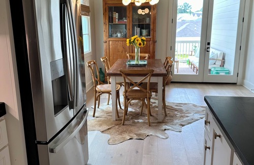 Oxford House | Charming House at The Lamar, 4 bed, 3 bath! NEW RENOVATION!