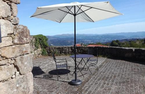 Bico House | Charming House in Andeviso with Mountain View