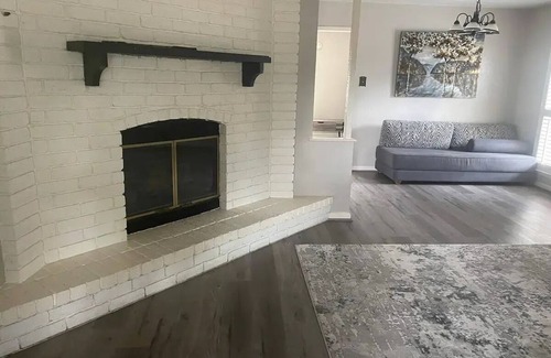 Sugar Land House | Charming house in Sugar Land area