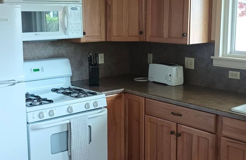 Gardnerville House | Charming house, prime neighborhood, 30 day minimum