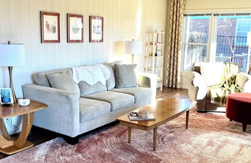 Gardnerville House | Charming house, prime neighborhood, 30 day minimum