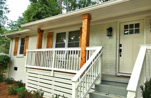 Roswell House | Charming House walking distance to Historic Downtown Roswell