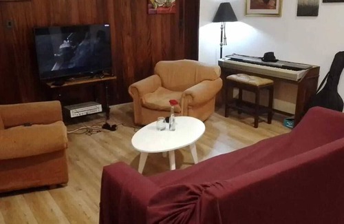 Buenos Aires Central Business District House | Charming house with AC and WiFi in vibrant Buenos Aires, San Telmo neighborhood