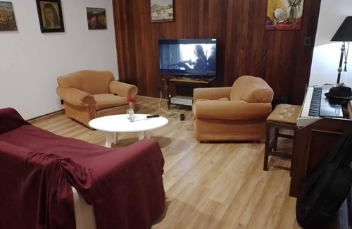 Buenos Aires Central Business District House | Charming house with AC and WiFi in vibrant Buenos Aires, San Telmo neighborhood
