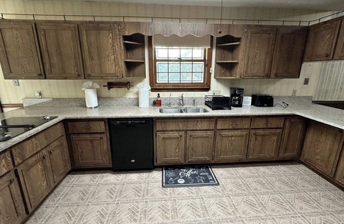 Fort Pierce House | Charming House With 3 Bed/3 Bath in Ft. Pierce, FL