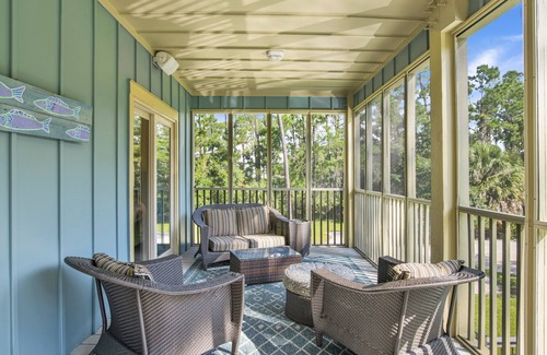 Dauphin Island House | Charming Island House - PRIVATE HEATED POOL! Great for birding!