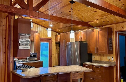 Fond du Lac Cabin | Charming Log Cabin on a private spring fed lake