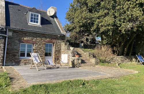 Locmaria House | Charming longère for rent near the beach in Belle Île en mer