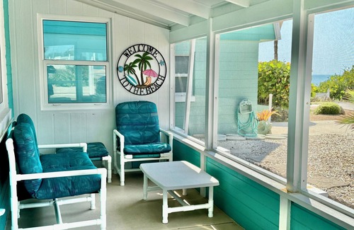 Ormond Beach Cottage | Charming Mako Beach Cottage, 2-bedroom with WiFi, AC in amazing Ormond Beach