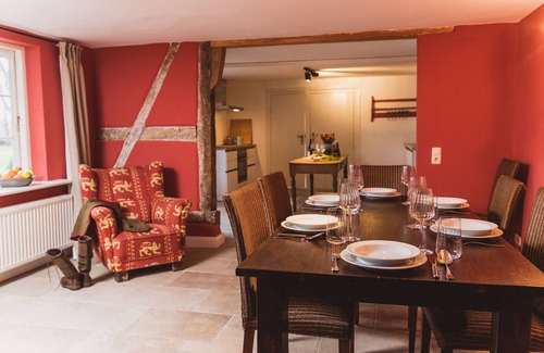 Damp House | Charming manor house near the Baltic Sea with fireplace and plenty of space