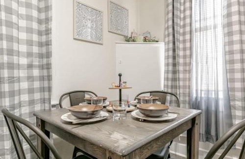 Hannon Park Apartment | Charming Midtown Apt - Hannon Hideaway Unit B