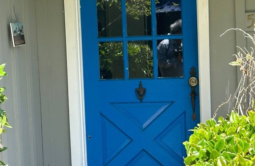 Hedgerow Cottage | Charming Montecito Home
