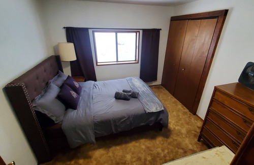 Jemez Springs Cabin | Charming Mountain Retreat, Nature's beauty at your doorstep!