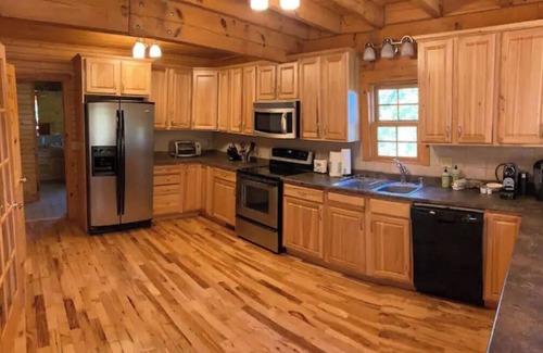 Lake Lure Cabin | Charming Mountain View Cabin, Rumbling Bald, Lake Lure