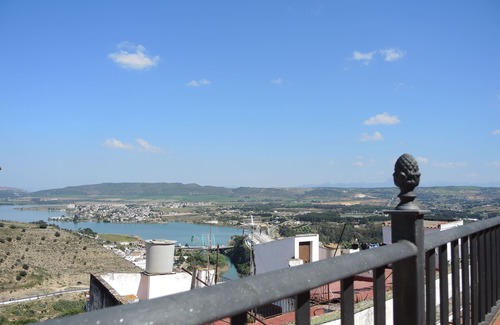 Arcos de la Frontera House | Charming neighborhood in History - Arcos de la Frontera