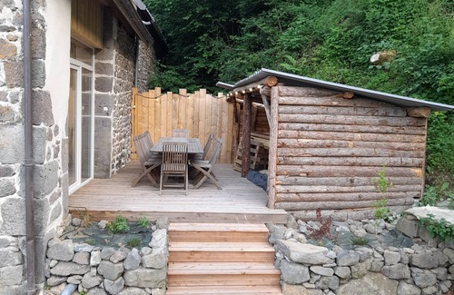 Rochefort-Montagne House | Charming old barn in the countryside