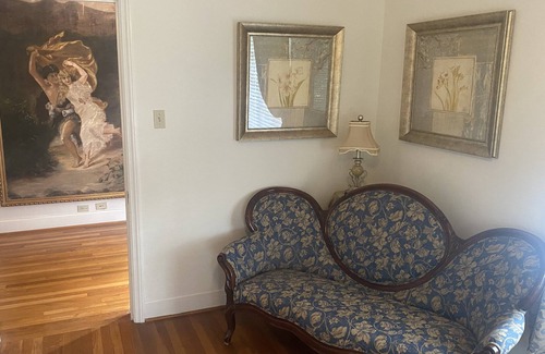 Brenham House | Charming original 1940's home in the heart of downtown Brenham