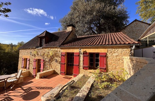 La Chapelle-Aubareil House | Charming, peaceful estate with private, heated, covered swimming pool.