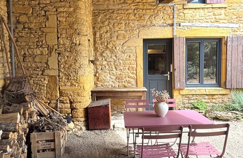 Les Echets House | Charming, peaceful cocoon in the Beaujolais region