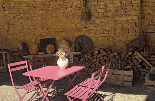 Les Echets House | Charming, peaceful cocoon in the Beaujolais region