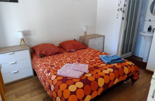Fouesnant Bed & Breakfast | Charming Penty in the heart of Beg Meil - walking distance to the beach