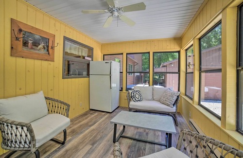 Westford House | Charming Pymatuning Lake House Near Park & Beach