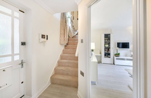 Wandsworth House | Charming quiet house with garden and parking