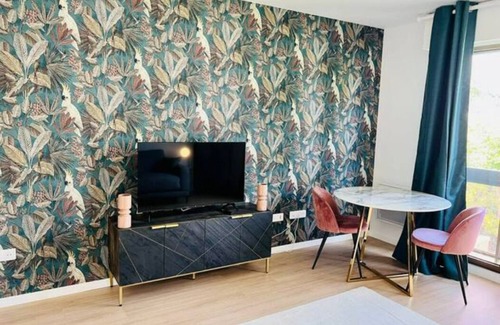 Neuilly-sur-Seine Apartment | Charming renovated T1 Neuilly-sur-Seine : Mobility lease
