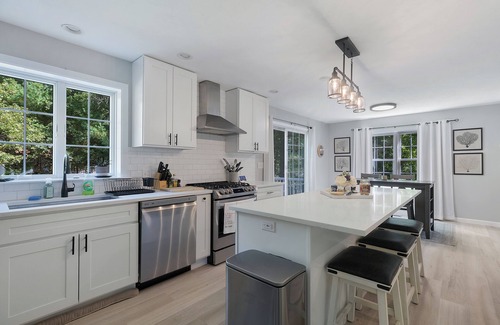Mashpee House | Charming Renovated Cape House with Private Hot Tub & Modern Comforts!