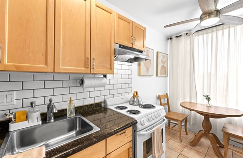 Downtown Reno Condo | Charming Riverwalk Retreat – Spacious Downtown Condo