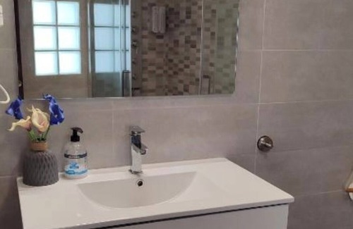 Calzadilla de Tera Cottage | Charming rural getaway at Casa Julia Vut (Pet friendly)