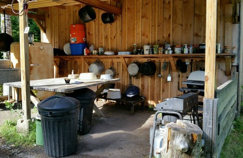 Ely Cabin | Charming Rustic Off-Road/Off-Grid Log Cabins on BWCA Wilderness Lake!