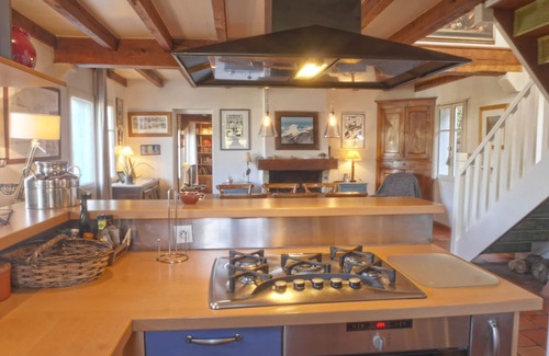 Sauzon House | Charming Seaside House with Garden near Sauzon Port