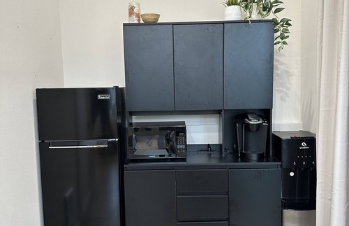 Judkins Park Apartment | Charming Seattle Studio near Lumen Field & T-mobile Park