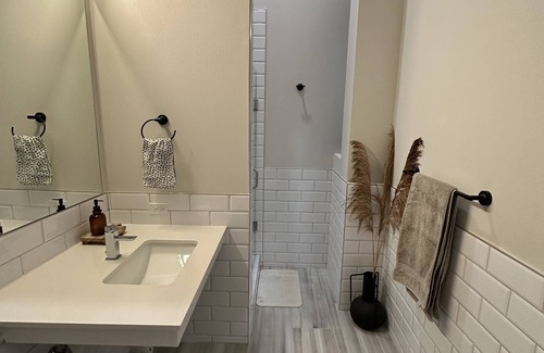 Judkins Park Apartment | Charming Seattle Studio near Lumen Field & T-mobile Park