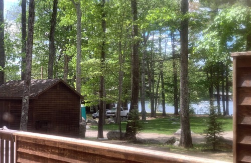 Windham Cabin | Charming Sebago Lake 3-bedroom cabin with lake access, WiFi and AC in Windham