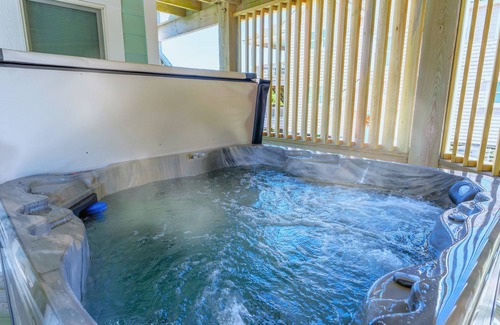 Nags Head House | Charming Semi-Oceanfront, Hot Tub, Waveski, Pets Fully Loaded, Arcade