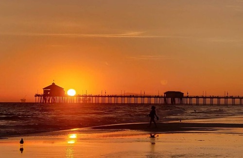 Huntington Beach Apartment | Charming studio in Huntington Beach: Private, Clean, Cozy, Quiet and Updated.