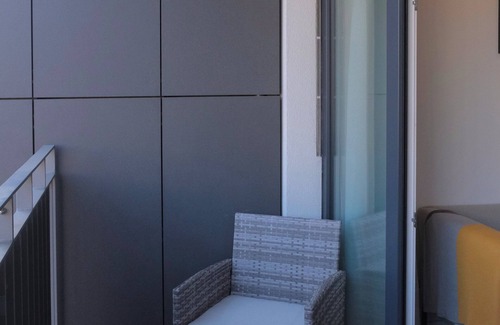Neukoelln Apartment | Charming studio apartment in hip Kreuzberg with balcony