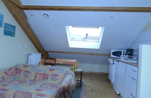 Annecy-le-Vieux Apartment | Charming Studio in House