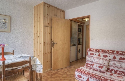 Saint-Chaffrey Apartment | Charming Studio for 2 in Serre-Chevalier, Ski Storage & Parking