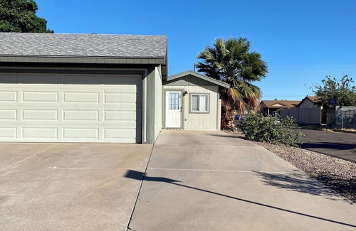 East Mesa Apartment | Charming studio in Mesa with AC, WiFi