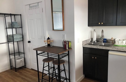 Stanley Apartment | Charming Studio in Stanley nnnn