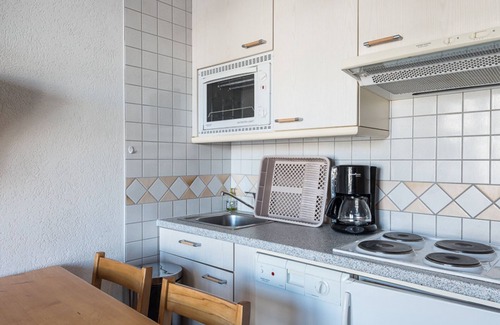 Val Claret Apartment | Charming Studio in Val Claret · Near Slopes · Balcony · Pet Friendly