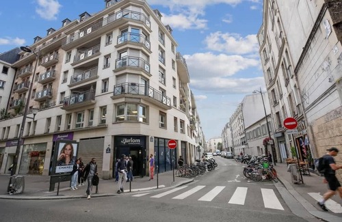 Quartier de la Roquette Apartment | Charming studio - Roquette - Mobility Lease