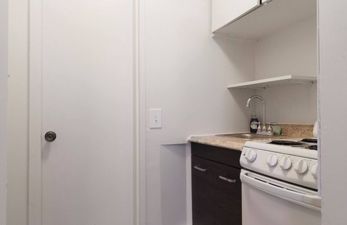 Turtle Bay Apartment | Charming studio with Queen Bed and Sofa bed in welcoming New York