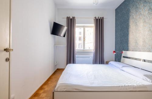 Rione IX Pigna Apartment | Charming suite with view in the heart of Rome