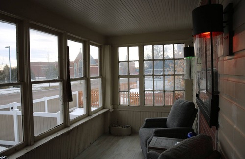 Cheyenne Apartment | Charming surprise in heart of Cheyenne
